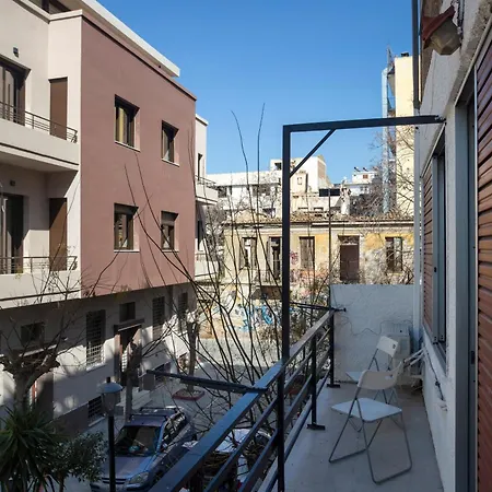 Silk Mill Leonnatou, Centre Apartment
