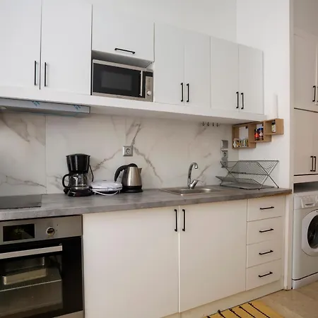 Silk Mill Leonnatou, Centre Apartment