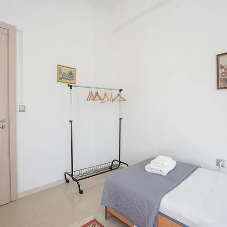 Apartment Silk Mill Leonnatou, Centre *